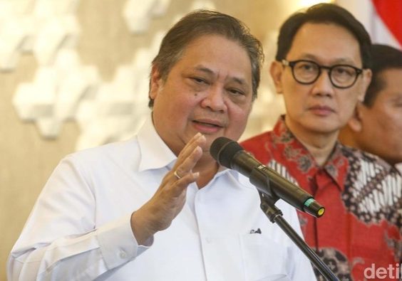 potret-menko-perekonomian-airlangga-bicara-tentang-tarif-resiprokal-as-1744012854776_169